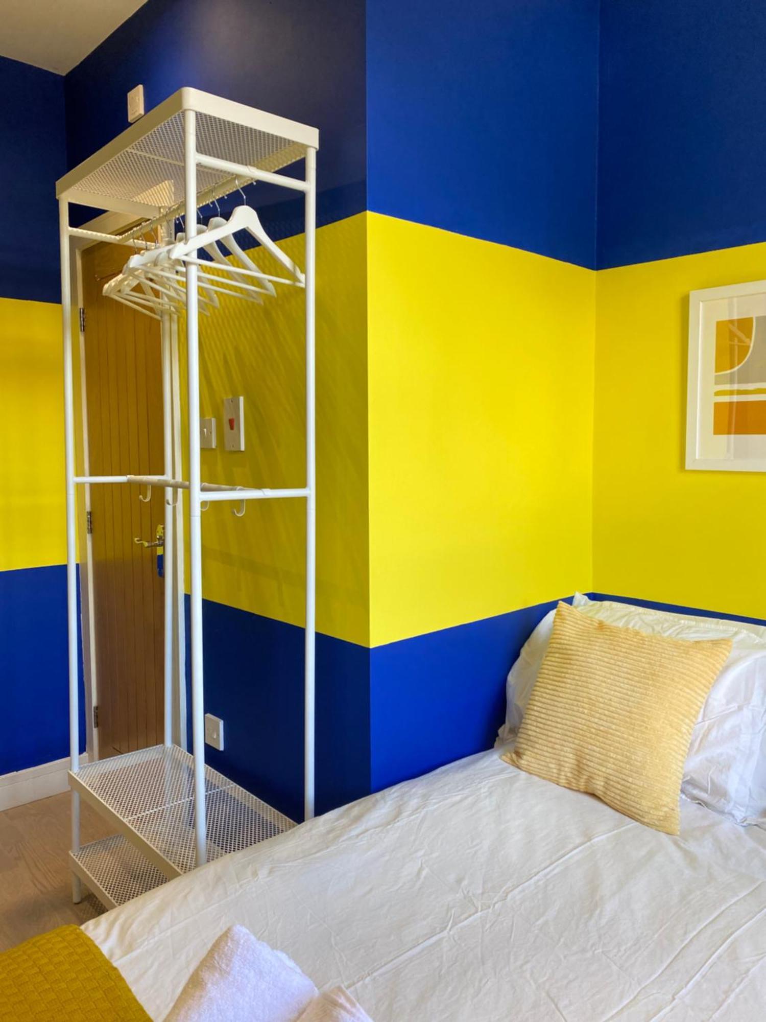 Cozy En-Suite Near Stratford ลอนดอน ภายนอก รูปภาพ